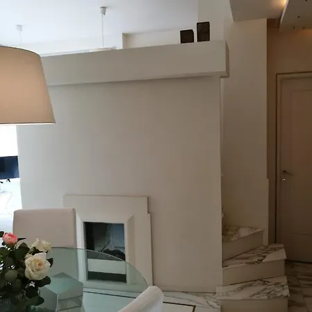 Appartamento In Affitto Milano Brera - Corso Garibaldi Apartment * Μιλάνο
