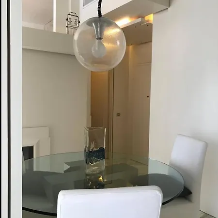 Appartamento In Affitto Milano Brera - Corso Garibaldi Apartment * Μιλάνο